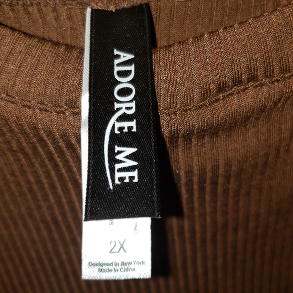 gently preowned Adore Me Top. No blemishes or tears. Sz - Picture 3 of 4